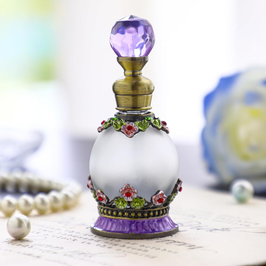 15Ml Antique Crystal Glass Perfume Bottle Small Flower Embelished Fancy Retro round Refillable Fragrance Bottle Scent Bottle(Purple)